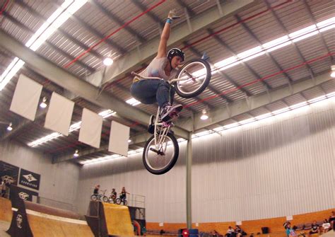 Top Female Bmx Rider Natalya Diehm F L O W Z I N E Bmx Riders