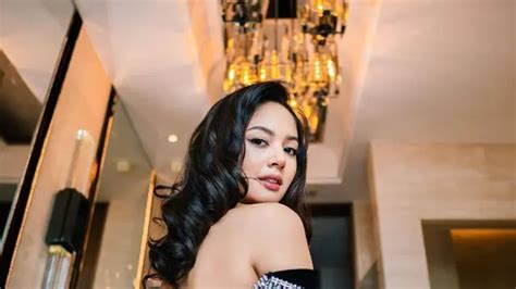 Potret Aurelie Moeremans Dan Tyler Bigenho Resmi Pacaran Sama Sama Blasteran Hot Liputan