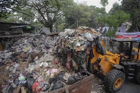 Darurat Sampah Pemkot Bandung Siapkan Lahan Di Sekitar Cadas Pangeran