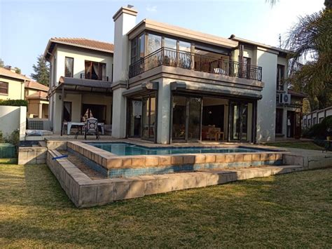 4 Bed House For In Bryanston Sandton Eaglestar Properties