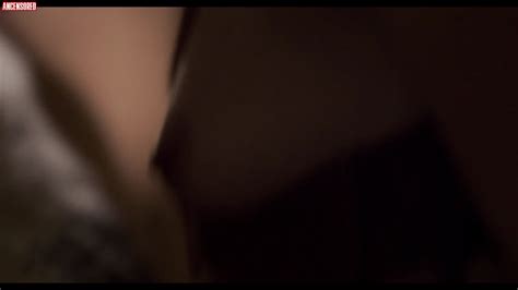 Naked Daniela Schmidt In Todo Lo Invisible