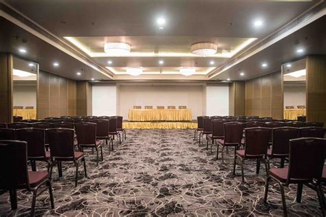 club  wakad pune banquet hall  weddingzin