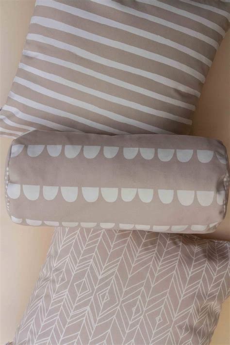 Almofada Rolinho Nude Cos Home