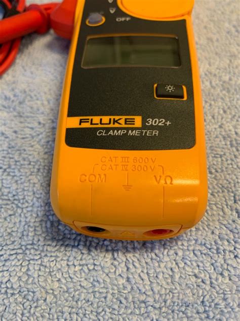 Fluke Digital Clamp Meter Ac Current A Ac Dc Multimeter Ebay