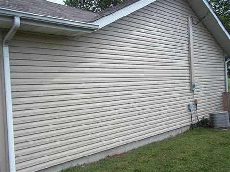 Dutch Lap Vinyl Siding - Liberty Home Solutions