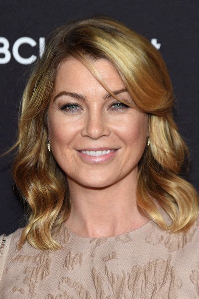 Ellen Pompeo Medium Wavy Cut With Bangs Ellen Pompeo Meredith Grey Hair Cuts