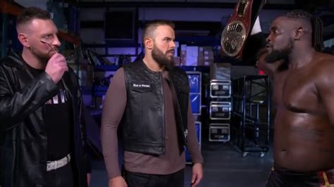 Oba Femi Confronta A Josh Briggs Y Dijak En Backstage Nxt 02 04 2024