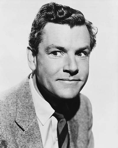 Movie Market Photograph And Poster Of Kenneth More 179893