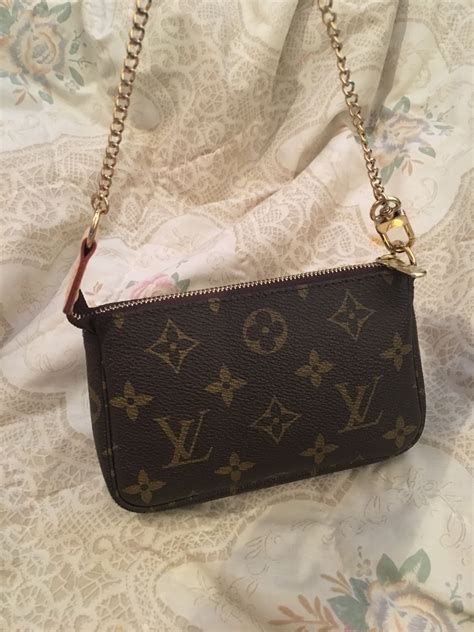 Venta Louis Vuitton Monogram Mini Pochette Accessoires En Stock