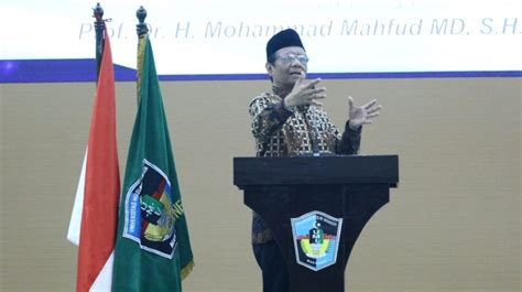 Peringatan Nuzulul Quran Prof Mahfud Md Bahas Keberpihakan Ilmu