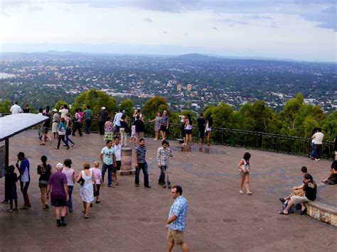 Mount Coot Tha Guide Localista