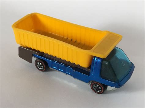 Vintage Hot Wheels Redline Heavyweights Dump Truck Blue