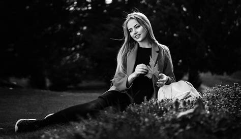 Women Monochrome Sitting Smiling Ivan Gorokhov Maria Puchnina Model