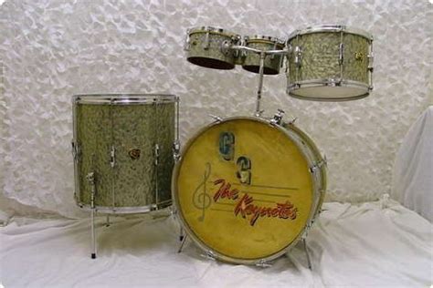 Late S Early S Carlton Drum Set This Set Featured In The