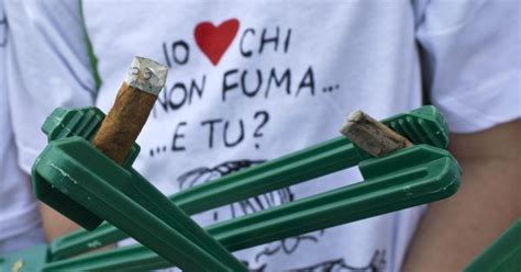 Giornata Mondiale Senza Tabacco 31 Maggio Donna Moderna