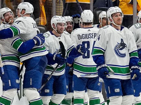 Canucks Advance With Tight Game 6 Win Over Predators