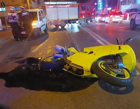 Pite Ti Accident Un Motociclist A Ajuns La Spital Epitesti