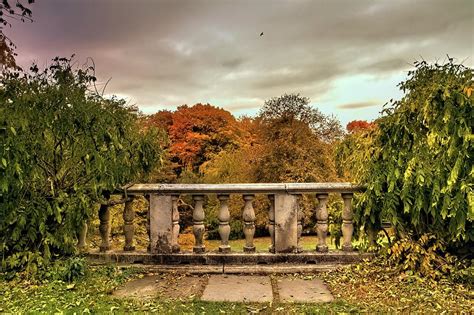 Ringwood Botanical Garden And Skyland Manor Autumn Scenic View