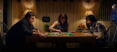 10 Cloverfield Lane Review - That Shelf