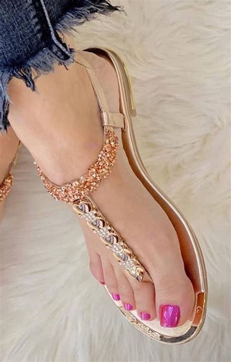 Stunning R Thongsandals