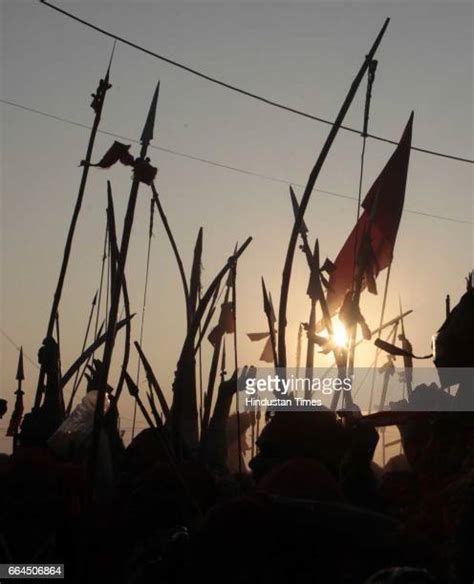 Mahakumbh Photos and Premium High Res Pictures - Getty Images