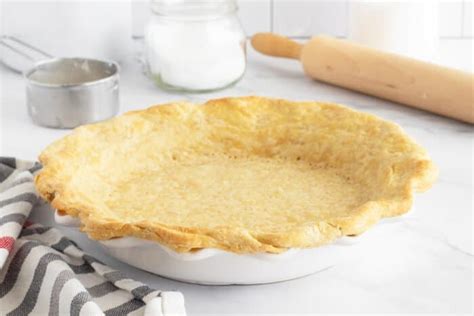 Betty Crocker Pie Crust - The Kitchen Magpie