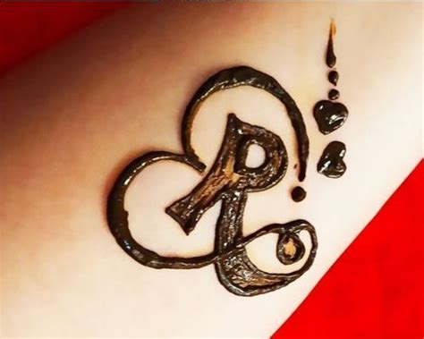 Stunning Mehndi Designs For Each Alphabet