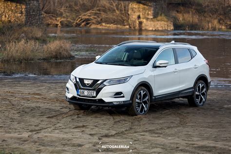 Nissan Qashqai Dci Km Tekna Premium Test Autogaleria