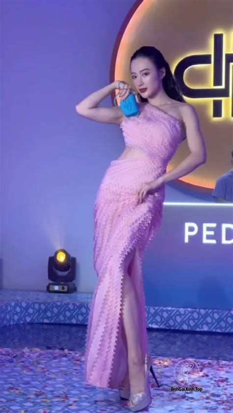 111 Ảnh Angela Phương Trinh nude khoe vòng 3 nóng bỏng Ảnh Gái Xinh
