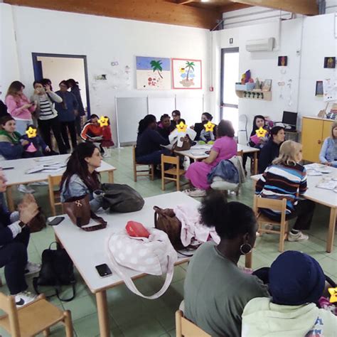 Festa Della Mamma La Lucente Spa Dona Libri Alle Neomamme Della