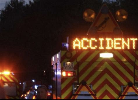 Un Mort Et Un Blessé Grave Dans Un Carambolage Sur La13 à La Frontière