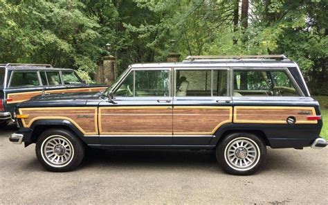 1989 Jeep Grand Wagoneer By Classic Gentleman For Sale