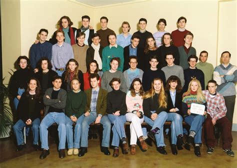 Photo de classe Terminale B3 de 1991 Lycée Privé Saint françois De