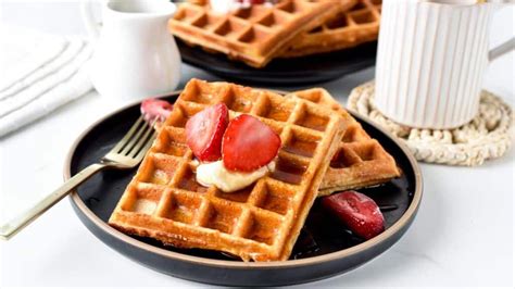 Easy Homemade High Protein Waffles Recipe 2023 Atonce