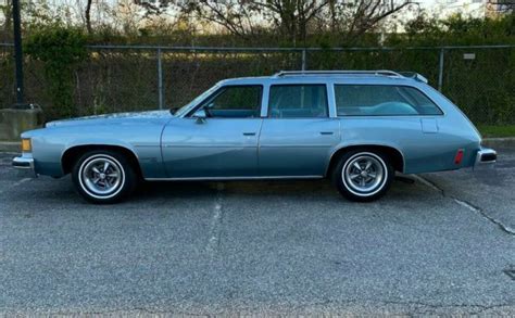 Going On Safari Pontiac Lemans Safari Wagon Barn Finds