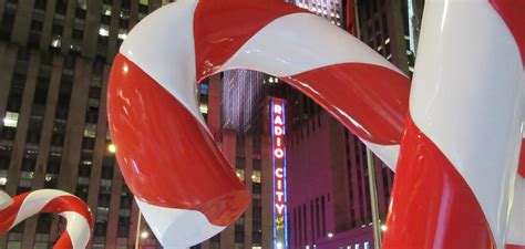 How To Make Giant Peppermint Candy Decorations 10 Easy Methods