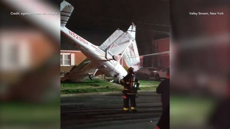 Small plane crashes into lawn of home in Valley Stream, Long Island, all survive - 6abc Philadelphia