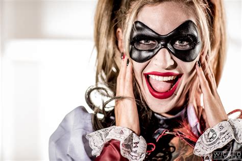 Kleio Valentien Is Getting Doublefucked Very Hard MILF Fox