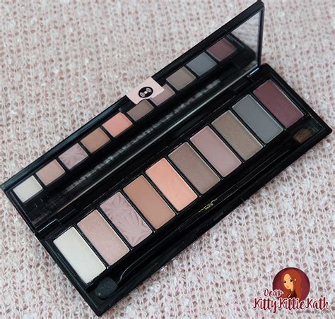 Product Review L Oreal Color Riche La Palette Nude Photos And Swatches