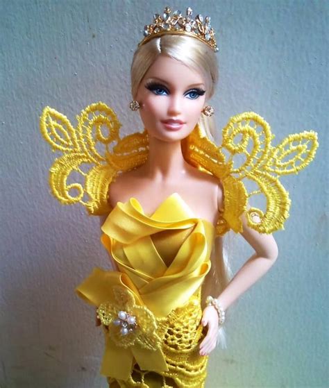 Barbie In Yellow Barbie Aurora Sleeping Beauty Princess