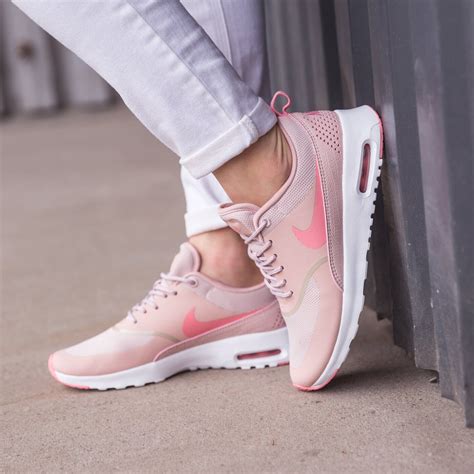 NIKE WMNS AIR MAX THEA 599409610 Rosa 59 99 EUR Sneaker Sizeer De