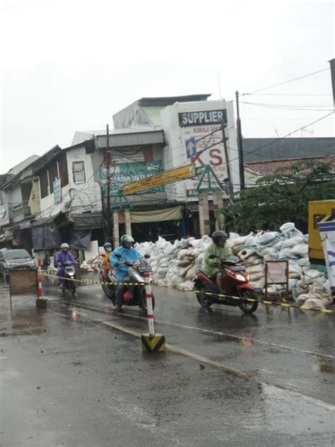 Perubahan Rute TransJakarta Imbas Pembangunan Underpass Senen