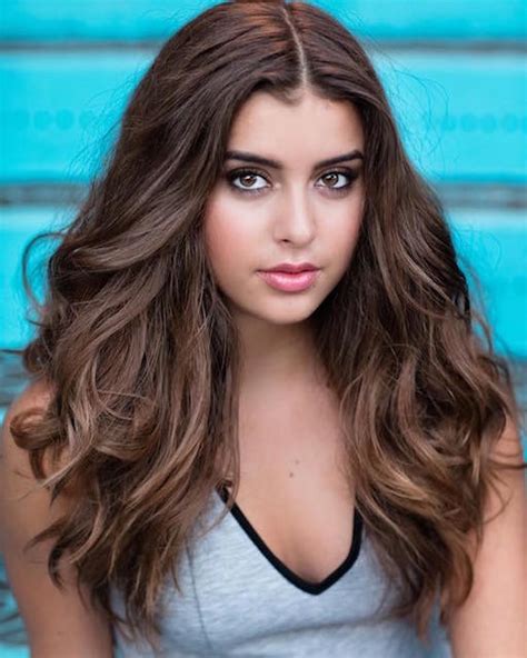 Kalani Hilliker Height Weight Body Statistics Healthy Celeb