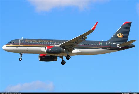 Jy Azd Royal Jordanian Airbus A320 232wl Photo By Andreas Fietz Id