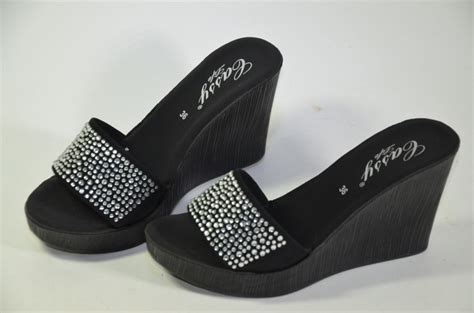 Шлепки Женские На Платформе В Магазине Монро — Vik-shoping.ru