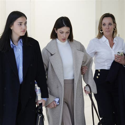 Iris Mittenaere Son Ex Compagnon Condamn Six Mois De Prison Ferme