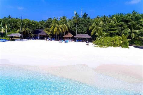 15 Cheap Water Villas in the Maldives - Polkadot Passport