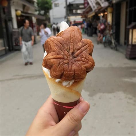 Japanese Foodie • On Instagram 🍁🍦momiji Manju Maple Leaf Shaped Cake