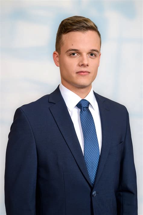 8️⃣ millió forint minden be nem fogadott illegális bevándorló után, ezt