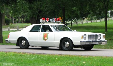 1977 1979 Ford Ltd Ii Police Car Code 3 Garage